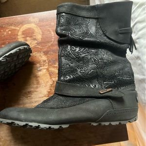 Merrell women’s boots